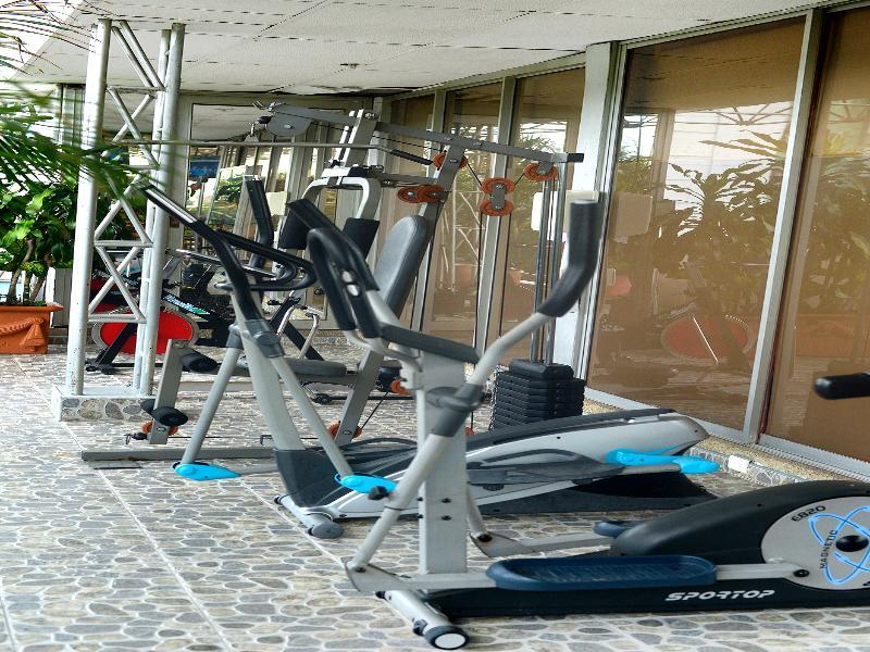 Hotel Villavicencio Plaza מראה חיצוני תמונה