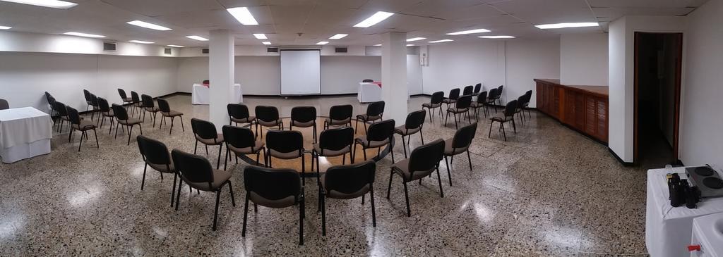 Hotel Villavicencio Plaza מראה חיצוני תמונה